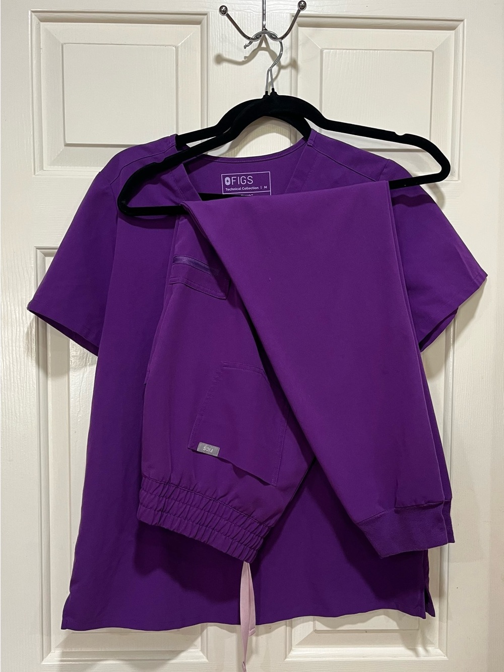 Figs Purple Scrub Top and Pants in size MEDIUM regular length